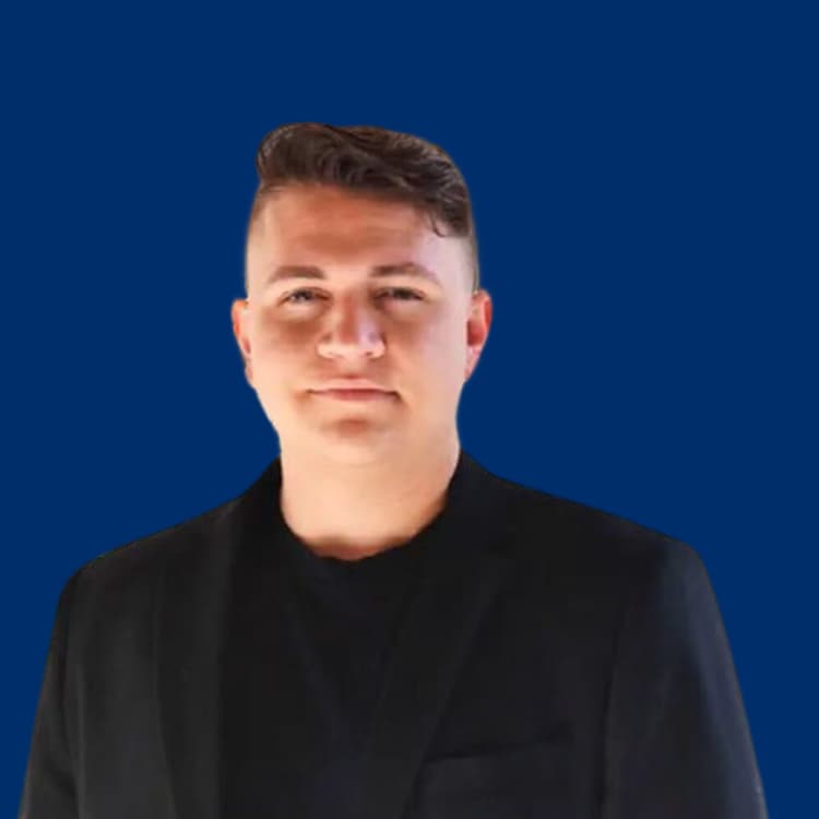 Kyle Papkov, Senior Loan Officer en Mr. Mortgage Capital Corporation